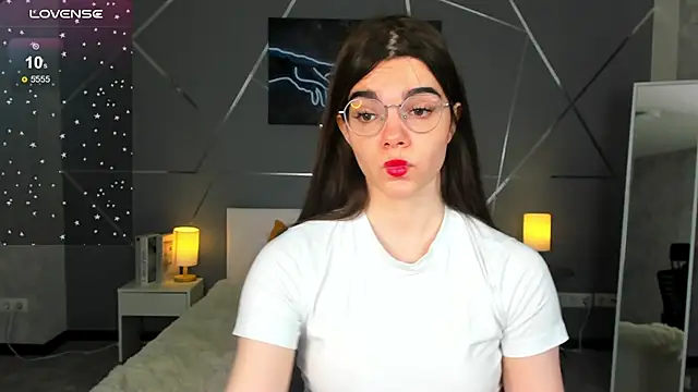 miss  evelyne online show from 01.19.26