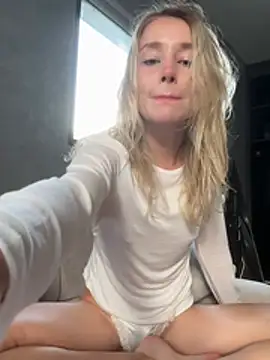 Snapshot of sssativa_more chatting on 01.07.26 sssativa more online show from 01.07.26