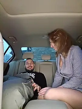 Lovebackground online show from 11.29.25