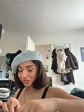 SilkyMira online show from 02.08.26