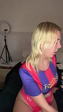 MonaNoire online show from 01.08.26