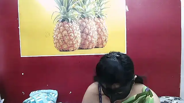 Lovelycouple25 online show from 04.29.26