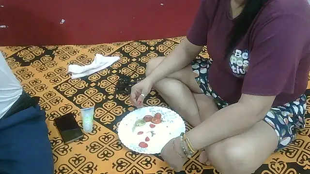 Lovelycouple25 online show from 06.21.26