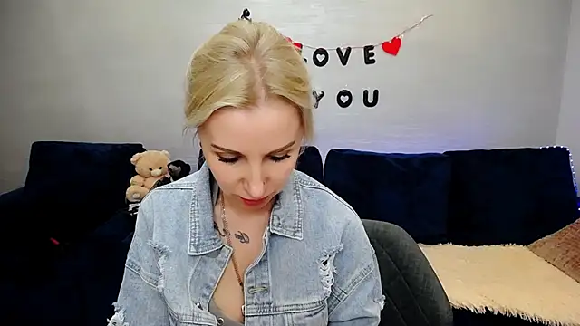 Hanna--Sweet online show from 04.11.26