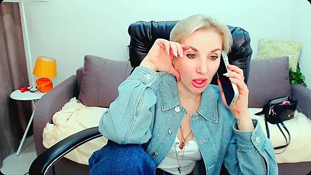 Hanna--Sweet online show from 04.30.26