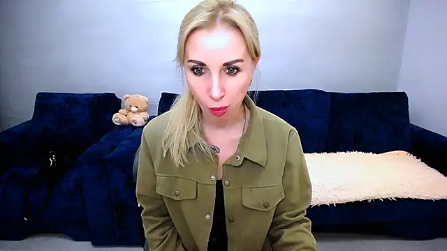 Hanna--Sweet online show from 05.17.26