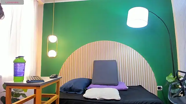 dahianeconnor online show from 03.11.26