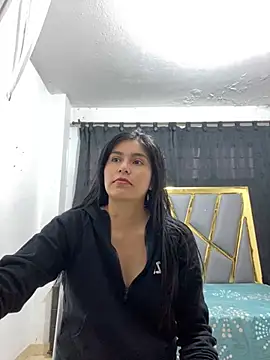 kangomez19 online show from 02.27.26