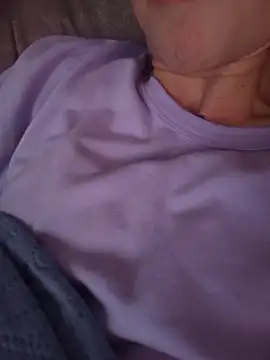 Snapshot of alina_lee chatting on 01.18.26 alina lee online show from 01.18.26