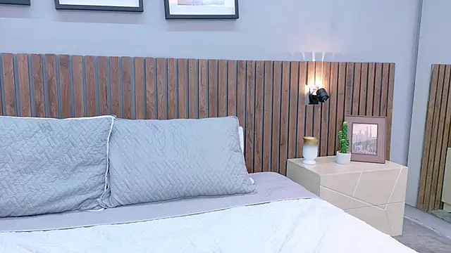 Mia Bellefort online show from 03.14.26