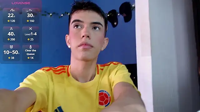 Juan Gomezz26 online show from 06.23.26