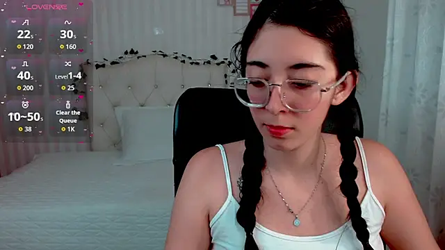 emmalove doll online show from 03.18.26