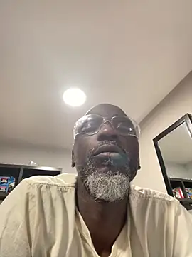 MRSEXCLUSIVE69 online show from 12.20.25