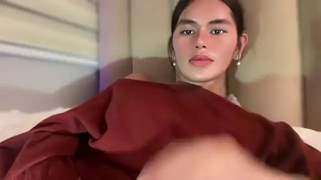 Snapshot of Annedee_ chatting on 12.14.25 Annedee online show from 12.14.25