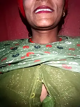 Snapshot of Maya_Big55A chatting on 02.19.26 Maya Big55A online show from 02.19.26