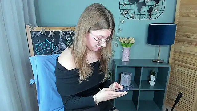 katymeaw online show from 05.20.26