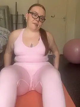 AnnieAinsx online show from 04.26.26