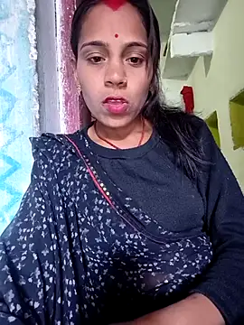 Snapshot of NENSH34 chatting on 12.16.25 NENSH34 online show from 12.16.25