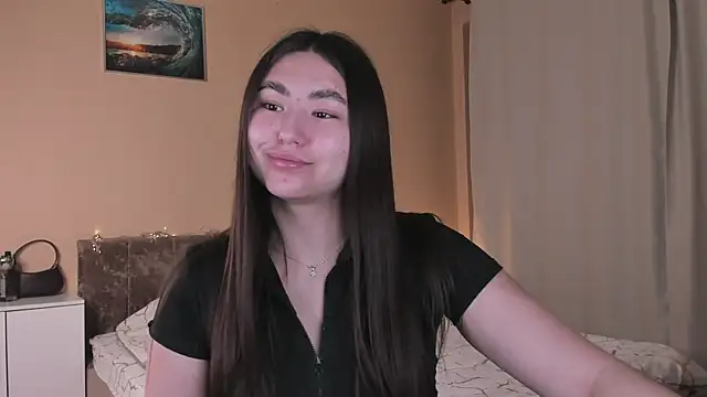 Snapshot of pink_dove chatting on 12.15.25 pink dove online show from 12.15.25