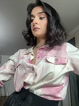 Snapshot of Maya4StripMind chatting on 12.16.25 Maya4StripMind online show from 12.16.25