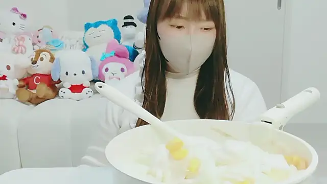 yuyuchan   online show from 04.28.26