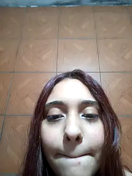 Snapshot of C_thau0 chatting on 12.16.25 C thau0 online show from 12.16.25