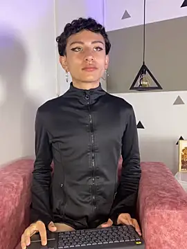 Snapshot of JiangShy666 chatting on 12.14.25 JiangShy666 online show from 12.14.25