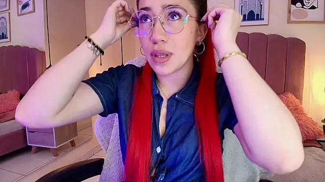 Celestee15  online show from 01.17.26