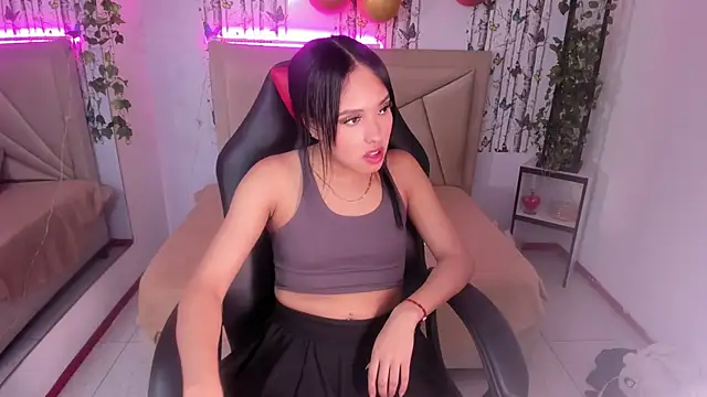 valeria dark  online show from 04.28.26