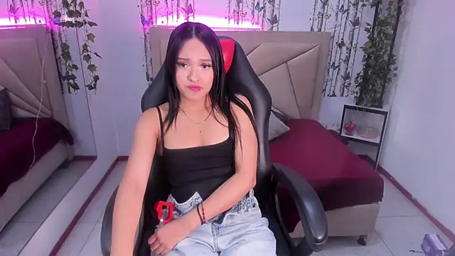 Snapshot of valeria_dark_ chatting on 06.26.26 valeria dark online show from 06.26.26