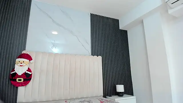 CerenaBroun  online show from 12.19.25