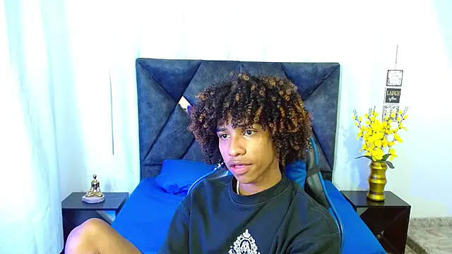 angelll18  online show from 07.23.26