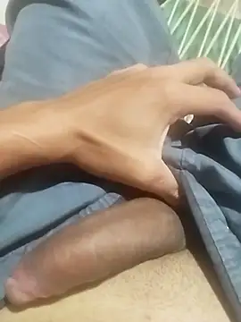 Snapshot of thsexo chatting on 12.14.25 thsexo online show from 12.14.25