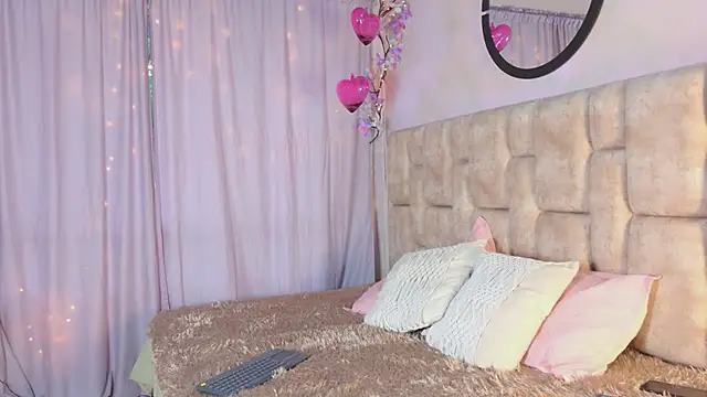 NanyMatrioska online show from 05.02.26