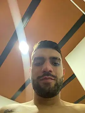 Snapshot of jamess_0 chatting on 03.09.26 jamess 0 online show from 03.09.26