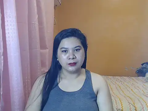 Snapshot of ur_hotsexymaria chatting on 06.08.26 ur hotsexymaria online show from 06.08.26