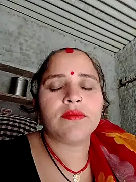 Snapshot of Kajal4455 chatting on 12.15.25 Kajal4455 online show from 12.15.25