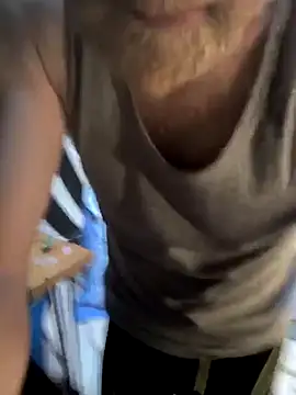 Snapshot of Unusual_places23 chatting on 12.20.25 Unusual places23 online show from 12.20.25