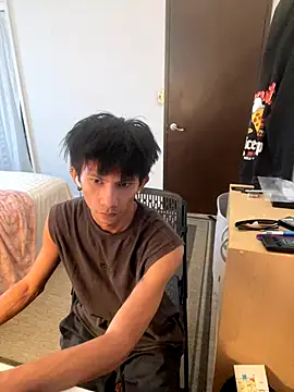 Snapshot of jhaycobXgarcia chatting on 12.13.25 jhaycobXgarcia online show from 12.13.25