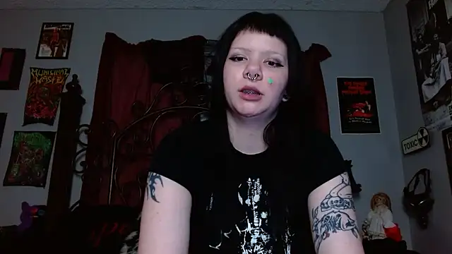 Snapshot of Bettieee_Agura chatting on 03.17.26 Bettieee Agura online show from 03.17.26