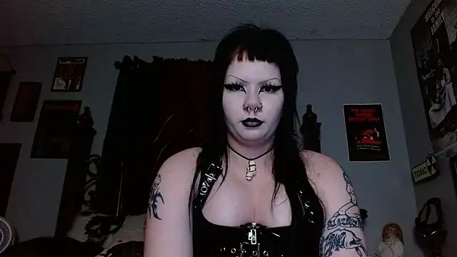 Snapshot of Bettieee_Agura chatting on 04.03.26 Bettieee Agura online show from 04.03.26