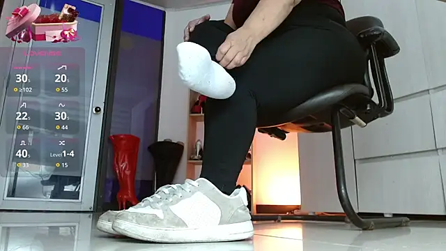 paola xm online show from 07.29.26