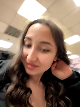 Snapshot of CrazyOneIRL chatting on 12.20.25 CrazyOneIRL online show from 12.20.25