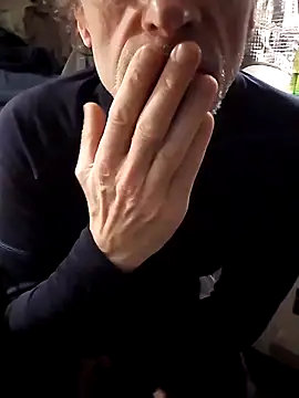 Snapshot of Quebec46 chatting on 02.16.26 Quebec46 online show from 02.16.26