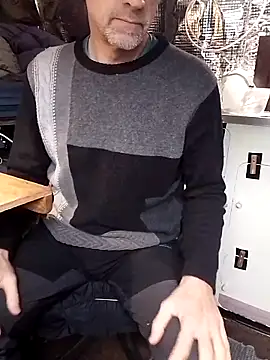 Snapshot of Quebec46 chatting on 03.16.26 Quebec46 online show from 03.16.26