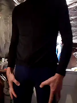 Snapshot of Quebec46 chatting on 04.03.26 Quebec46 online show from 04.03.26