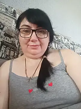MariSwan222 online show from 04.28.26