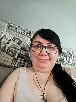 MariSwan222 online show from 04.29.26