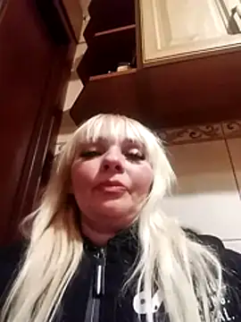 MirandaStar462 online show from 12.15.25