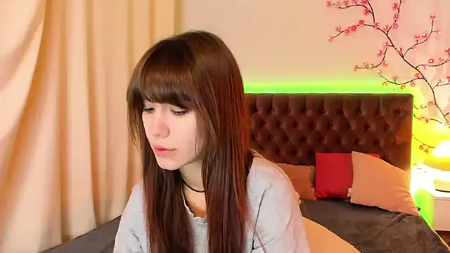 MilanaHotts online show from 07.03.26